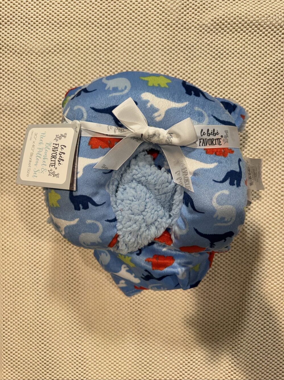 Le Bébé Favorite Dinosaur Blanket & Neck Pillow Set – Blue – 30 x 40